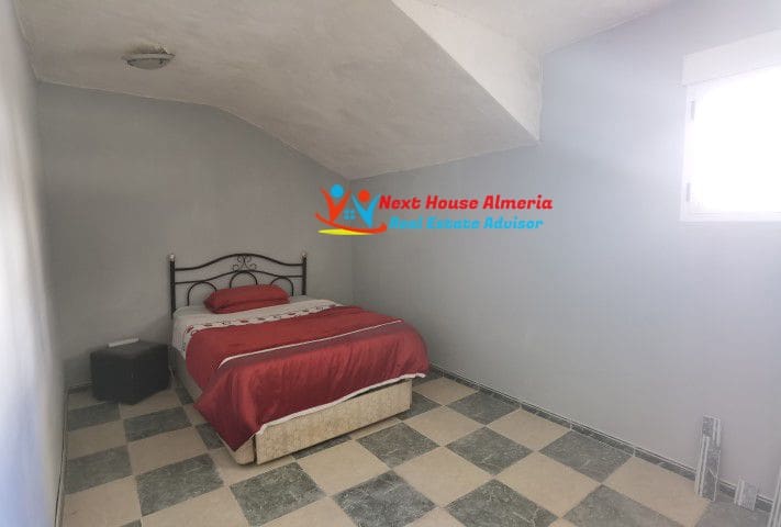 7 sovrum Hus till salu i Oria - 160 000 € (Ref: 7468147)