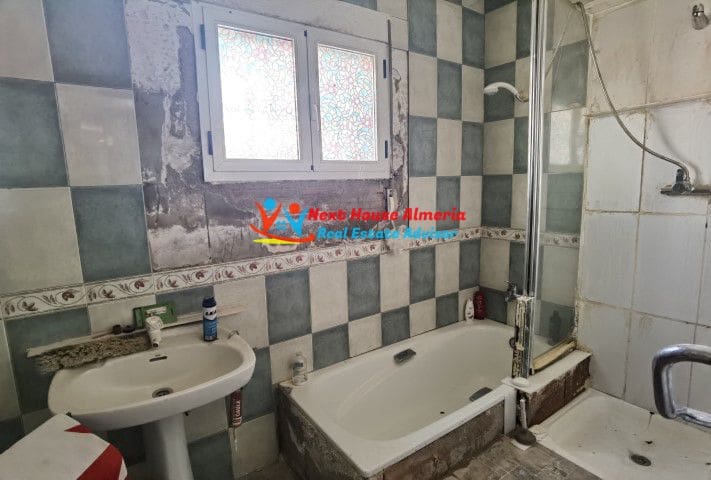 7 sovrum Hus till salu i Oria - 160 000 € (Ref: 7468147)