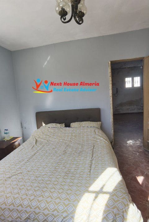 7 sovrum Hus till salu i Oria - 160 000 € (Ref: 7468147)