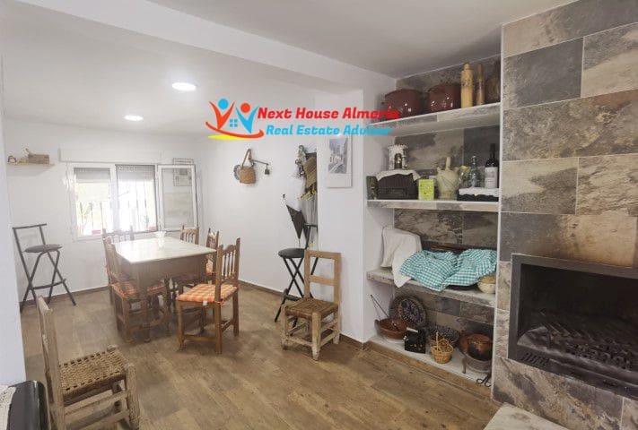 5 soveværelse Byhus til salg i Partaloa med garage - € 169.950 (Ref: 7542056)