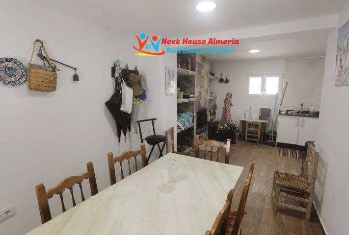 5 soveværelse Byhus til salg i Partaloa med garage - € 169.950 (Ref: 7542056)