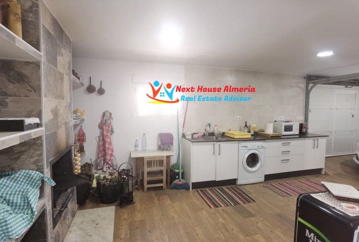 5 soveværelse Byhus til salg i Partaloa med garage - € 169.950 (Ref: 7542056)