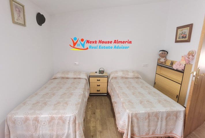 5 soveværelse Byhus til salg i Partaloa med garage - € 169.950 (Ref: 7542056)