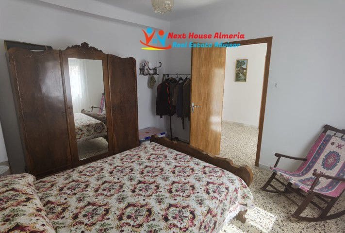 5 soveværelse Byhus til salg i Partaloa med garage - € 169.950 (Ref: 7542056)