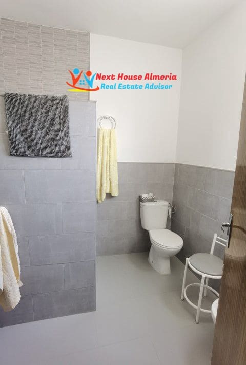 5 soveværelse Byhus til salg i Partaloa med garage - € 169.950 (Ref: 7542056)