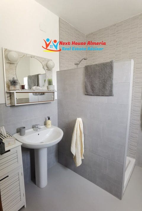 5 soveværelse Byhus til salg i Partaloa med garage - € 169.950 (Ref: 7542056)