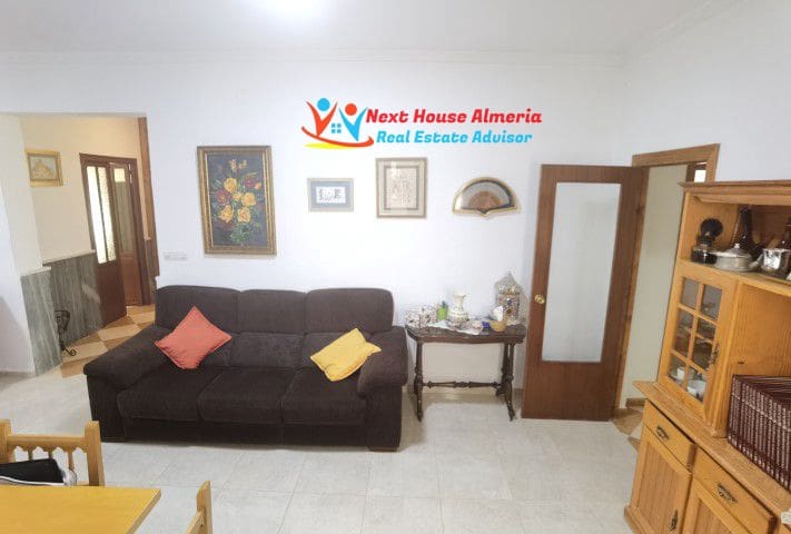 5 soveværelse Byhus til salg i Partaloa med garage - € 169.950 (Ref: 7542056)