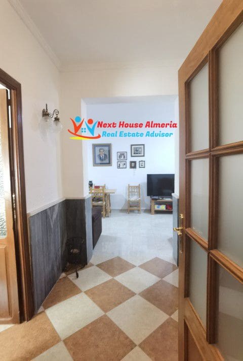 5 soveværelse Byhus til salg i Partaloa med garage - € 169.950 (Ref: 7542056)