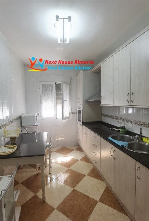 5 soveværelse Byhus til salg i Partaloa med garage - € 169.950 (Ref: 7542056)