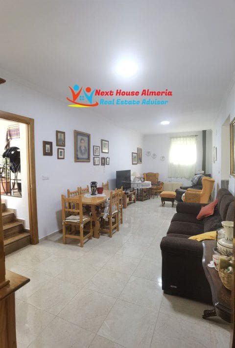 5 soveværelse Byhus til salg i Partaloa med garage - € 169.950 (Ref: 7542056)