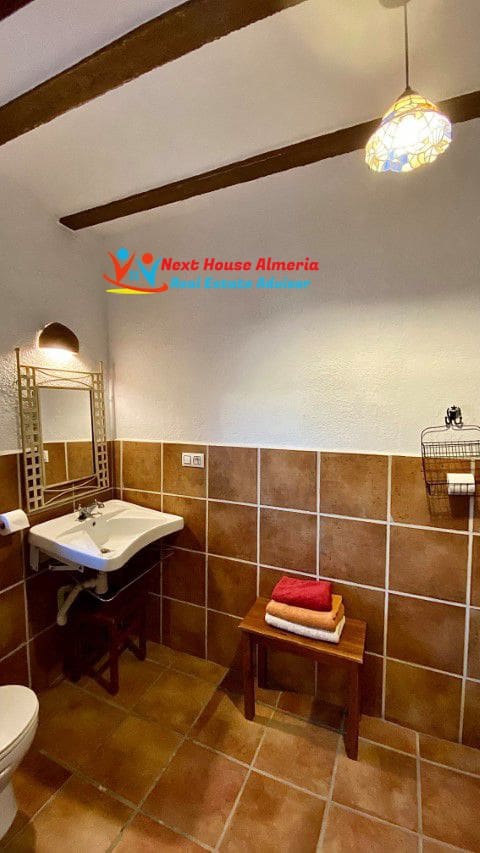 8 soveværelse Finca/Landehus til salg i Taberno - € 450.000 (Ref: 7581626)