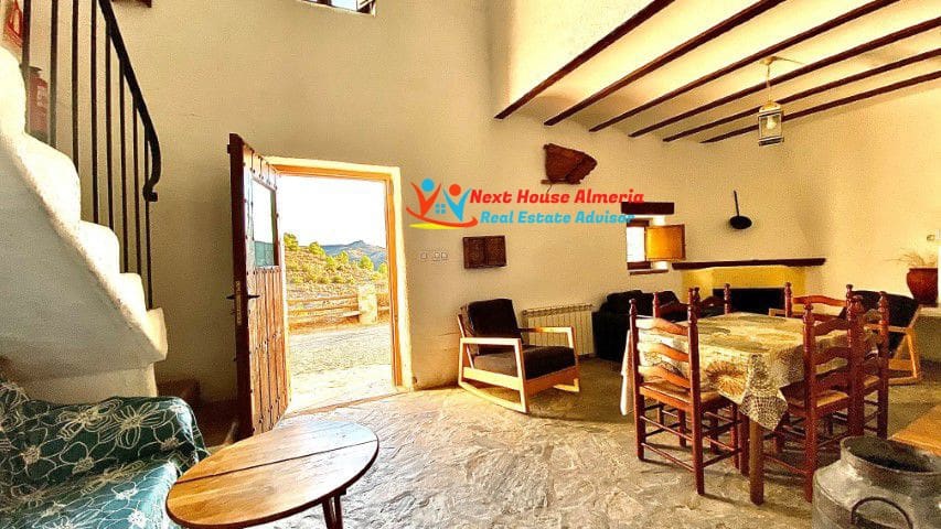 8 soveværelse Finca/Landehus til salg i Taberno - € 450.000 (Ref: 7581626)