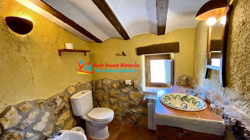 8 soveværelse Finca/Landehus til salg i Taberno - € 450.000 (Ref: 7581626)