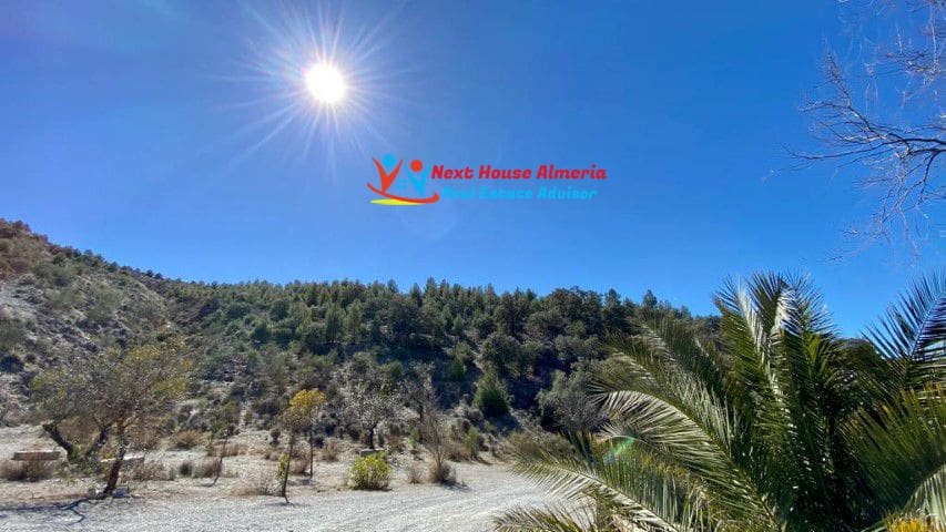 8 soveværelse Finca/Landehus til salg i Taberno - € 450.000 (Ref: 7581626)