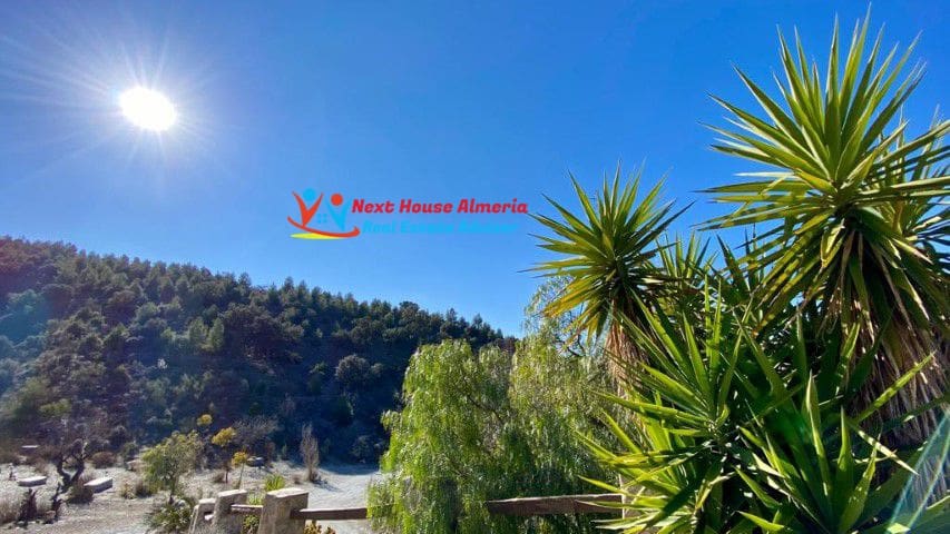 8 soveværelse Finca/Landehus til salg i Taberno - € 450.000 (Ref: 7581626)