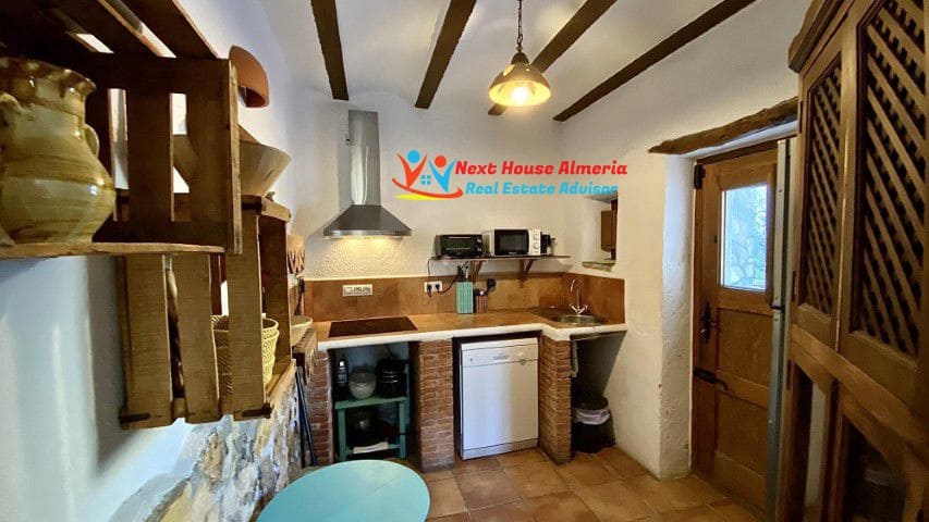 8 soveværelse Finca/Landehus til salg i Taberno - € 450.000 (Ref: 7581626)