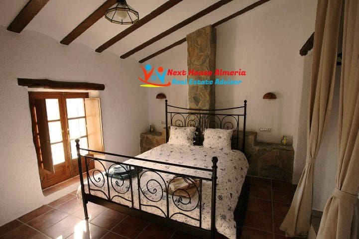 8 soveværelse Finca/Landehus til salg i Taberno - € 450.000 (Ref: 7581626)