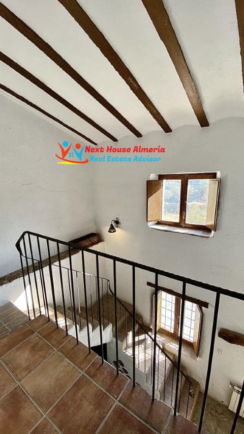 8 soveværelse Finca/Landehus til salg i Taberno - € 450.000 (Ref: 7581626)