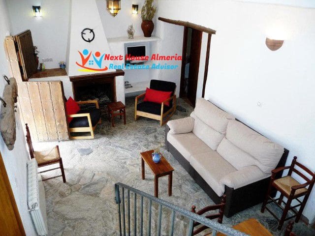 8 soveværelse Finca/Landehus til salg i Taberno - € 450.000 (Ref: 7581626)