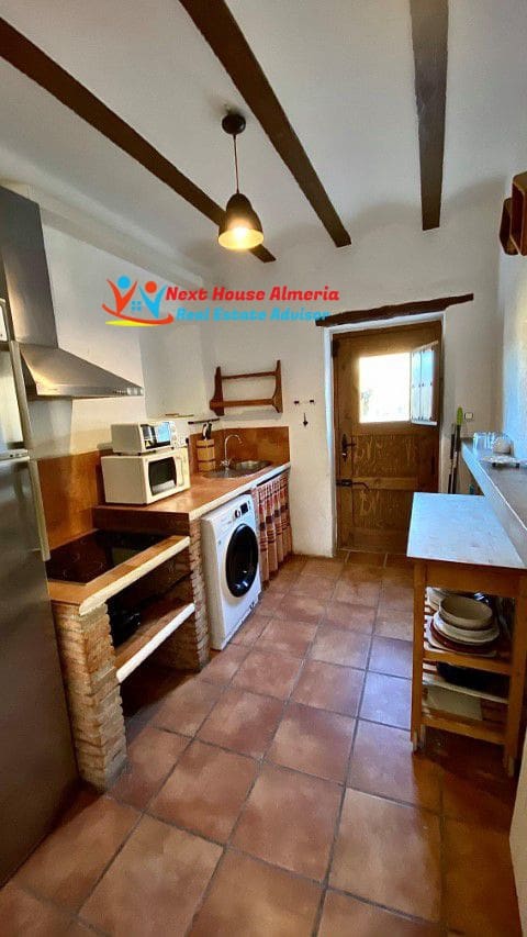 8 soveværelse Finca/Landehus til salg i Taberno - € 450.000 (Ref: 7581626)