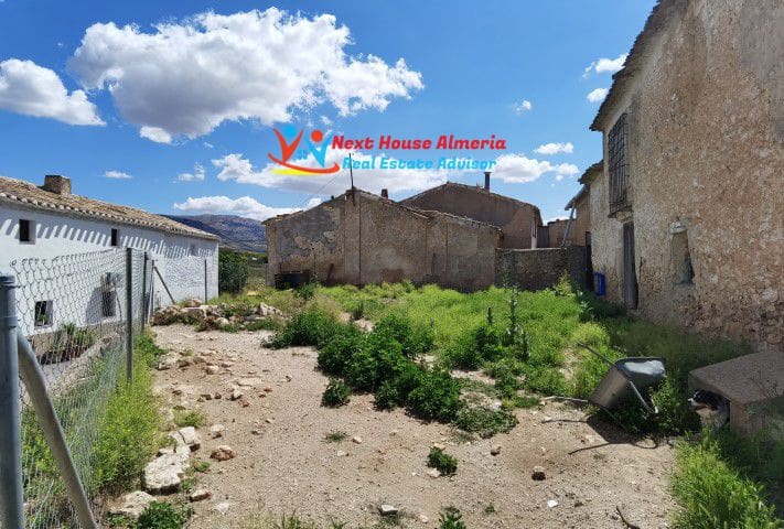 3 soveværelse Finca/Landehus til salg i Las Vertientes - € 95.000 (Ref: 7640864)