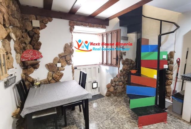 3 soverom Finca/Herregård til salgs i Las Vertientes, Cúllar - € 95 000 (Ref: 7640864)