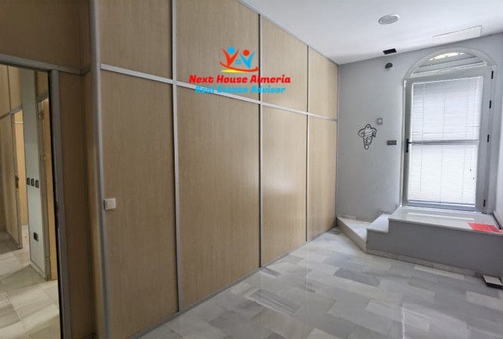 5 camera da letto Commerciale in vendita in Vera - 179.500 € (Rif: 7704246)