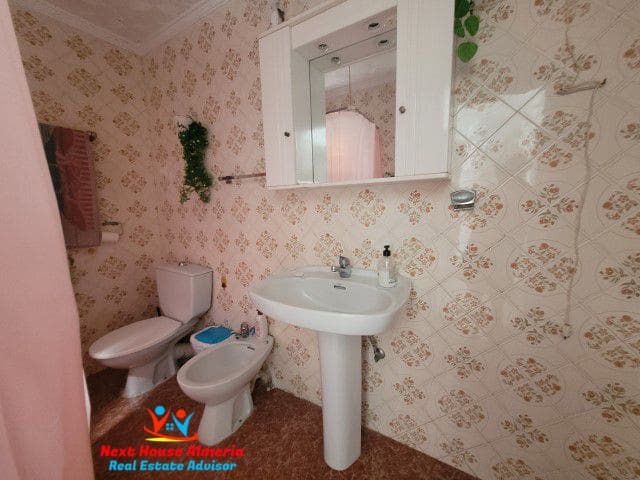 6 soverom Hus til salgs i La Huelga med garasje - € 159 950 (Ref: 7715528)