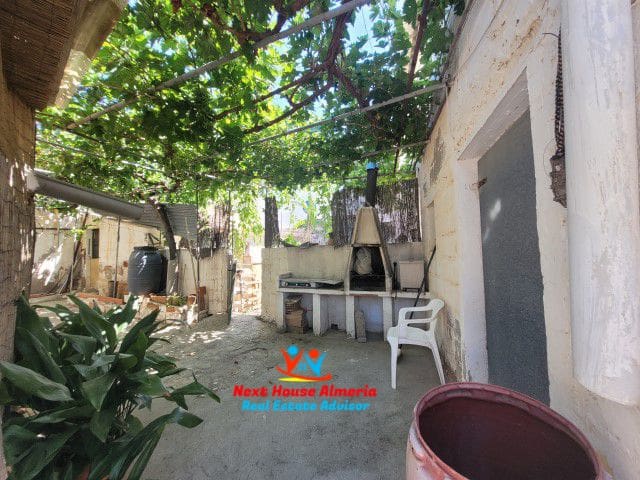 6 soverom Hus til salgs i La Huelga med garasje - € 159 950 (Ref: 7715528)