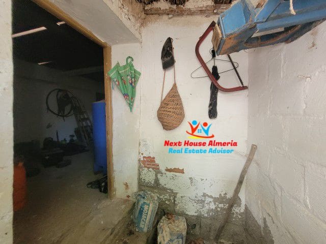 6 soverom Hus til salgs i La Huelga med garasje - € 159 950 (Ref: 7715528)