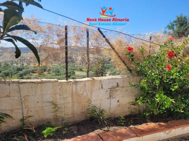 6 soverom Hus til salgs i La Huelga med garasje - € 159 950 (Ref: 7715528)