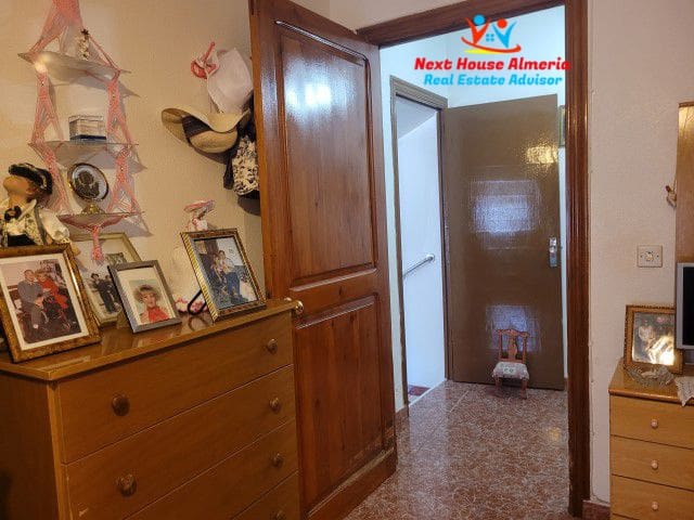 6 soverom Hus til salgs i La Huelga med garasje - € 159 950 (Ref: 7715528)