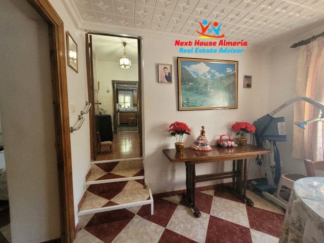 6 soverom Hus til salgs i La Huelga med garasje - € 159 950 (Ref: 7715528)