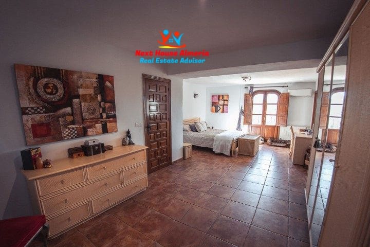 7 slaapkamer Finca/Landhuis te koop in Lorca met garage - € 695.000 (Ref: 7723936)
