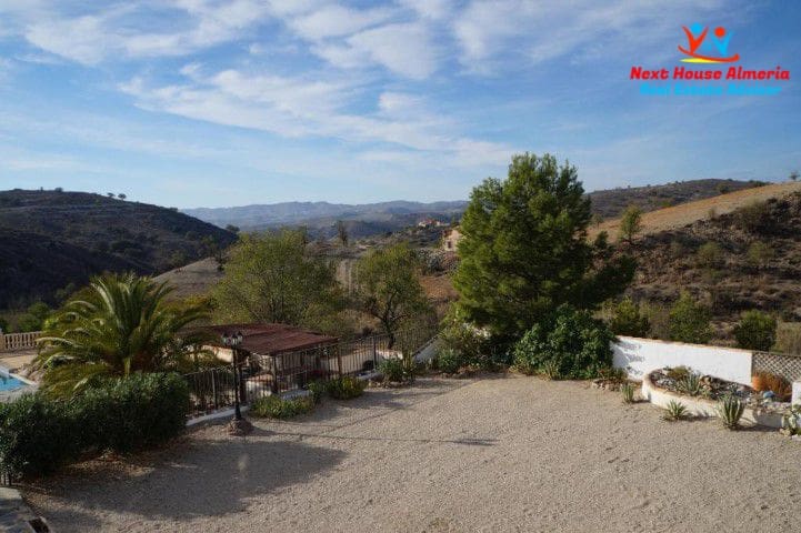 7 slaapkamer Finca/Landhuis te koop in Lorca met garage - € 695.000 (Ref: 7723936)