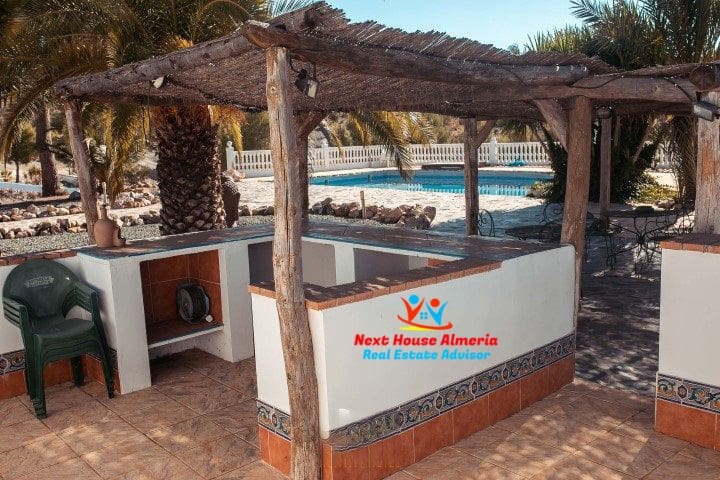 7 slaapkamer Finca/Landhuis te koop in Lorca met garage - € 695.000 (Ref: 7723936)