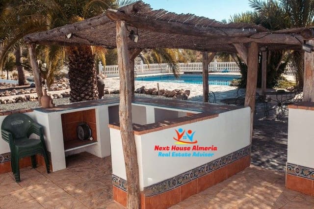 7 slaapkamer Finca/Landhuis te koop in Lorca met garage - € 695.000 (Ref: 7723936)