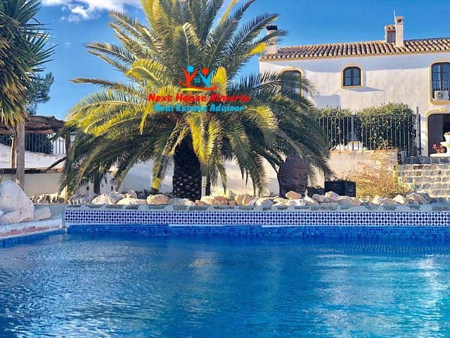 7 slaapkamer Finca/Landhuis te koop in Lorca met garage - € 695.000 (Ref: 7723936)