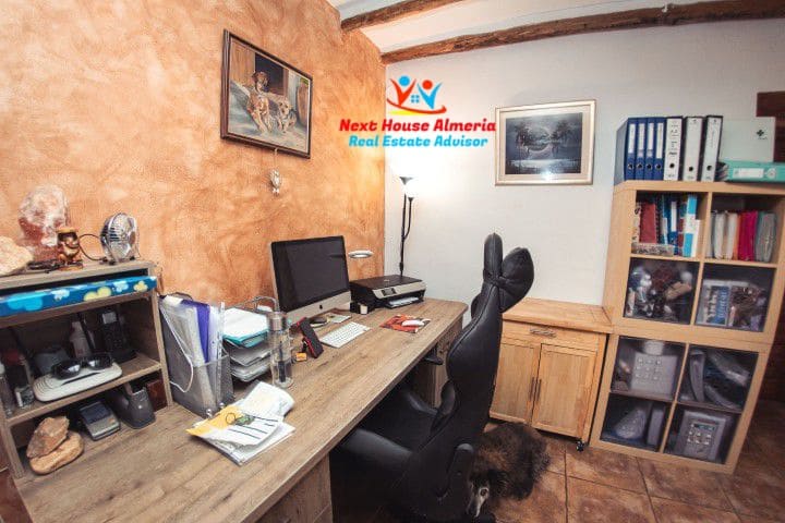 7 slaapkamer Finca/Landhuis te koop in Lorca met garage - € 695.000 (Ref: 7723936)