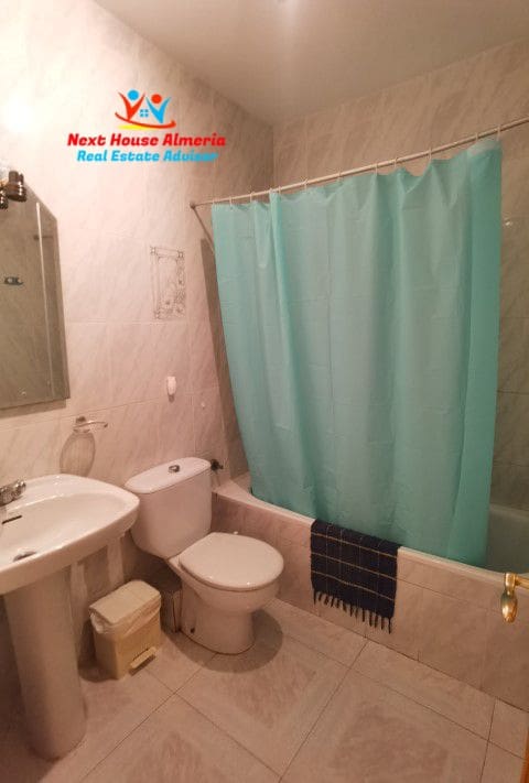 5 soveværelse Byhus til salg i Fines med garage - € 159.950 (Ref: 7775728)