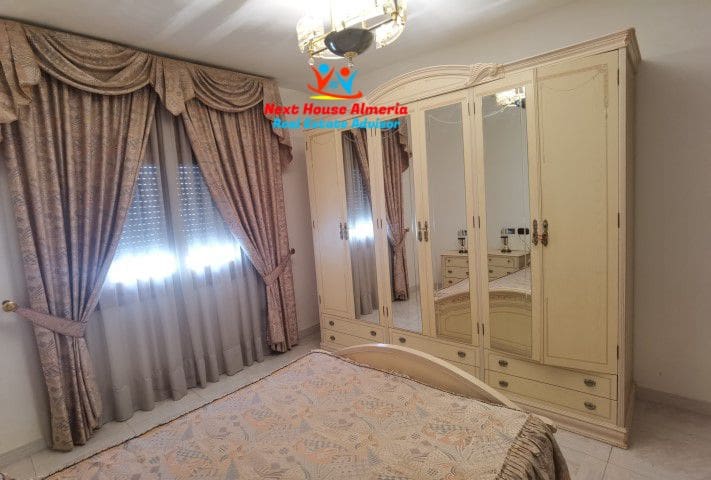 5 soveværelse Byhus til salg i Fines med garage - € 159.950 (Ref: 7775728)