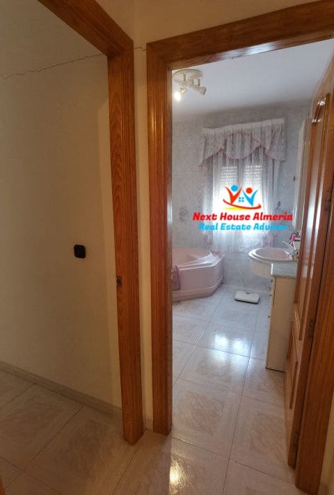 5 soveværelse Byhus til salg i Fines med garage - € 159.950 (Ref: 7775728)