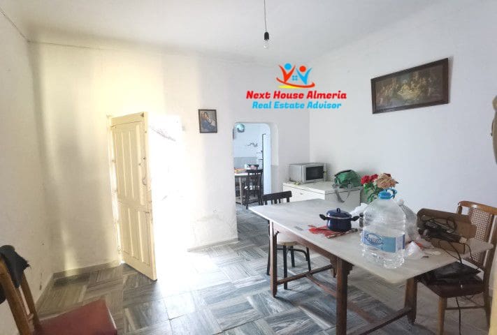 5 soveværelse Byhus til salg i Fines med garage - € 159.950 (Ref: 7775728)