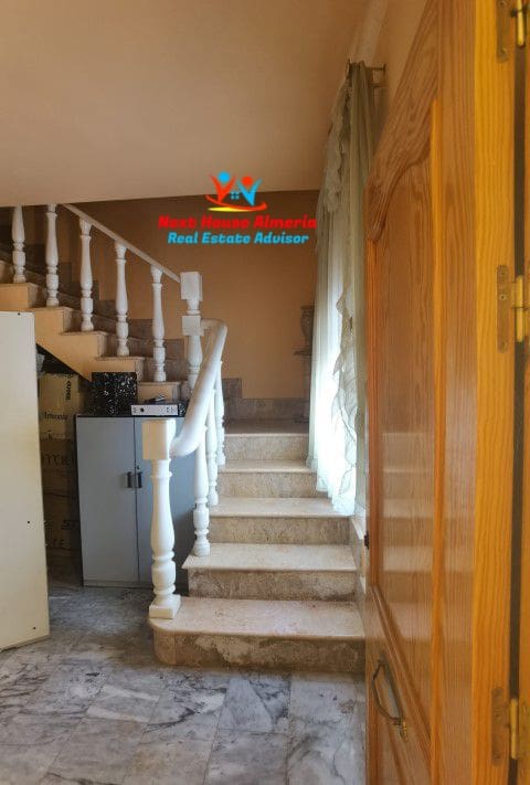 5 soveværelse Byhus til salg i Fines med garage - € 159.950 (Ref: 7775728)