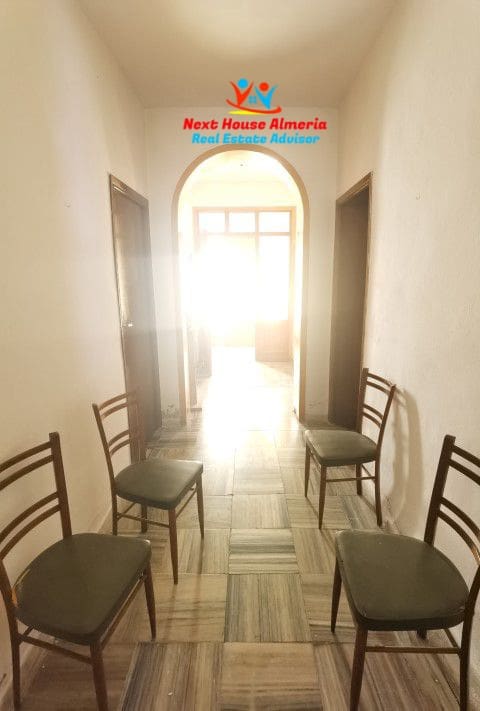 5 soveværelse Byhus til salg i Fines med garage - € 159.950 (Ref: 7775728)