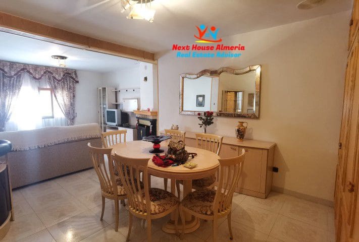 5 soveværelse Byhus til salg i Fines med garage - € 159.950 (Ref: 7775728)