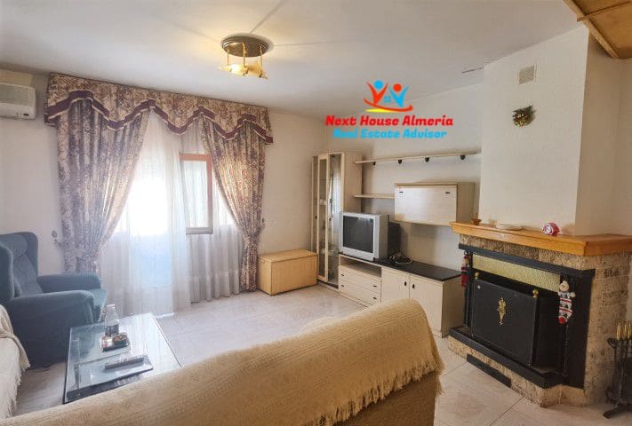 5 soveværelse Byhus til salg i Fines med garage - € 159.950 (Ref: 7775728)