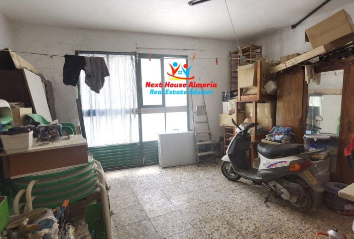 5 soveværelse Byhus til salg i Fines med garage - € 159.950 (Ref: 7775728)