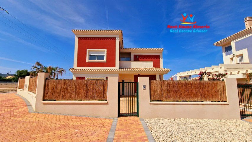 4 slaapkamer Villa te koop in Purias - € 294.000 (Ref: 7802356)