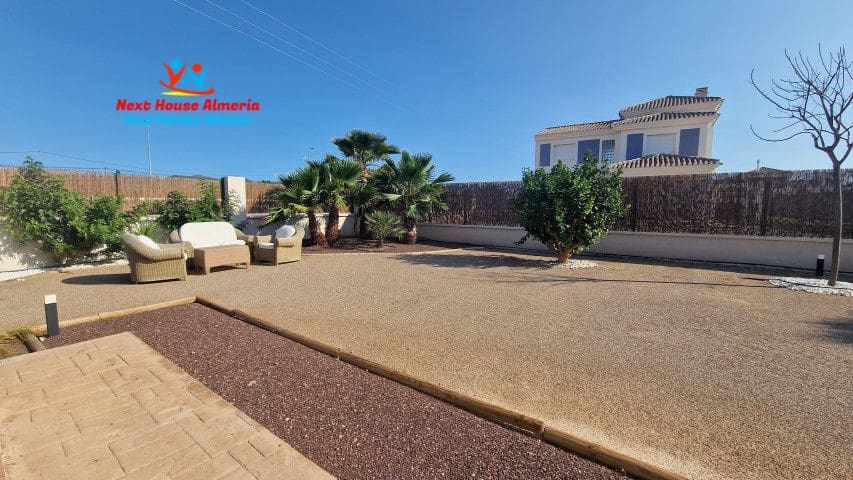 4 slaapkamer Villa te koop in Purias - € 294.000 (Ref: 7802356)